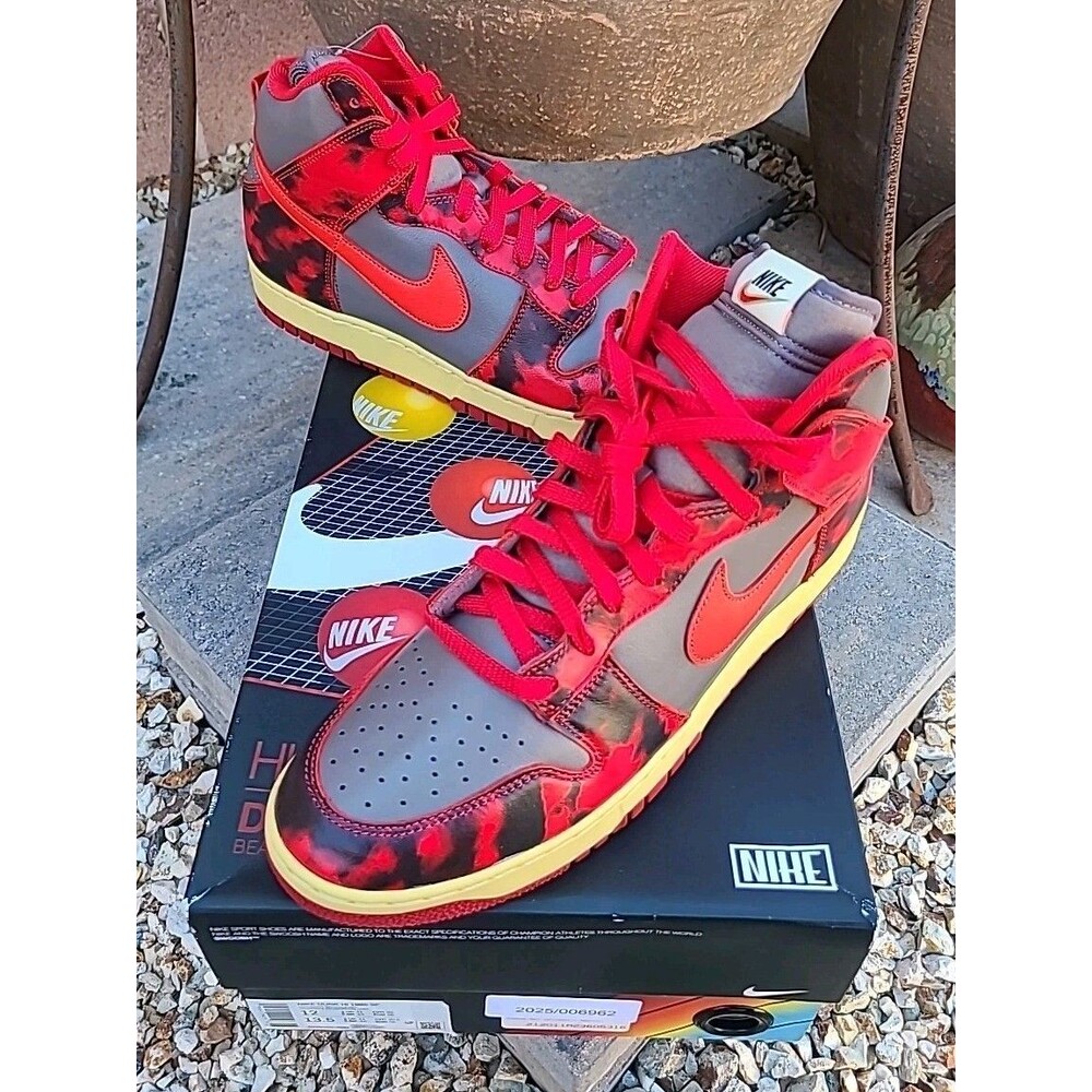 New In Box Nike Dunk High 1985 Red Acid Wash DD9404-604 Men's 12